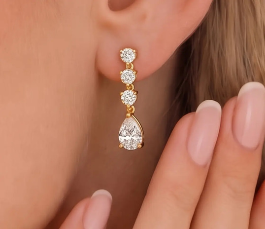 Pear and Round Fashion Dangle Earrings